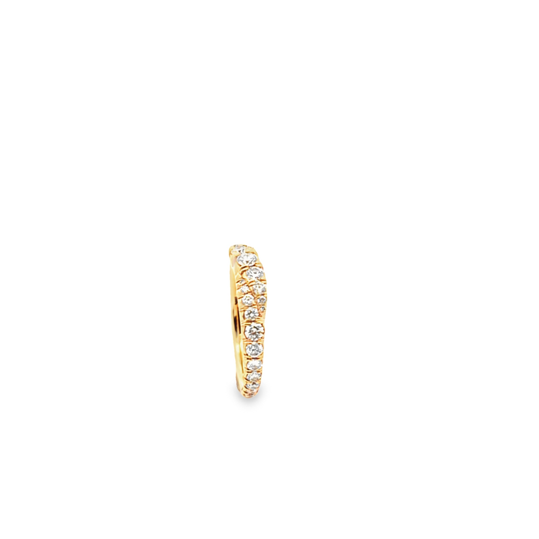 Marina Band 18K yellow gold ring with brilliant diamonds in fishtail setting