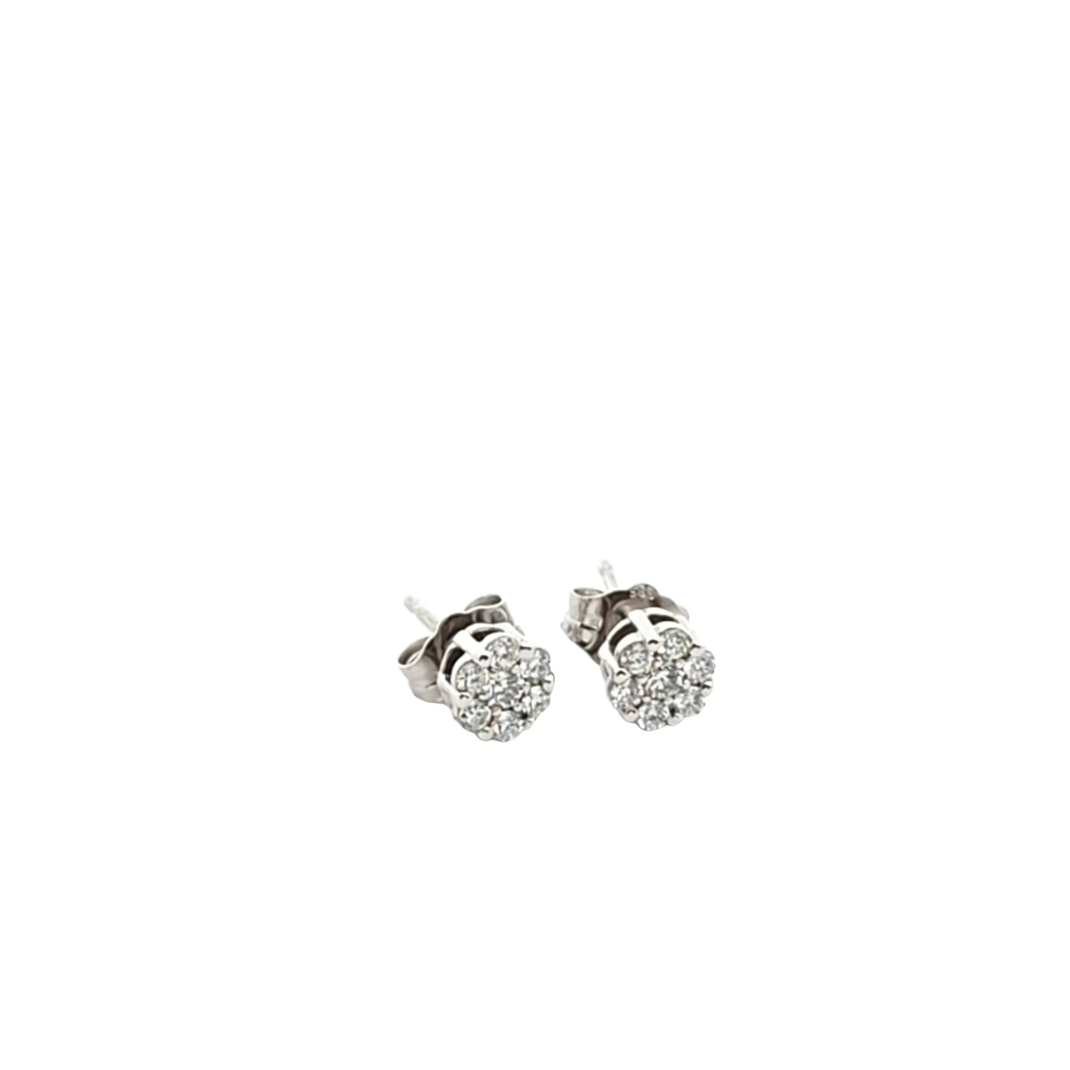 Elegant 18k white gold diamond cluster earrings with FG VS1 natural diamonds