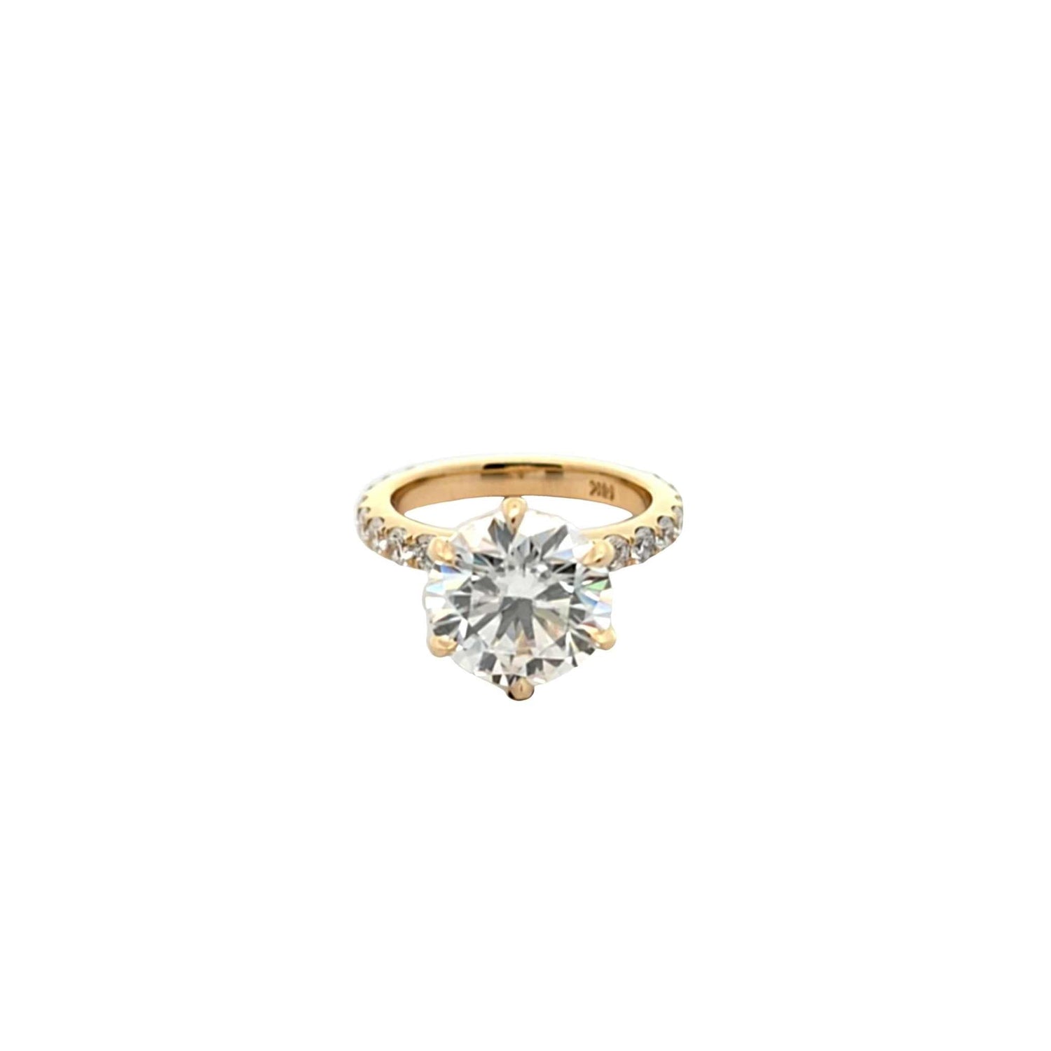Classic engagement ring with 4.4ct brilliant-cut diamond in 18K yellow gold band adorned with natural diamonds