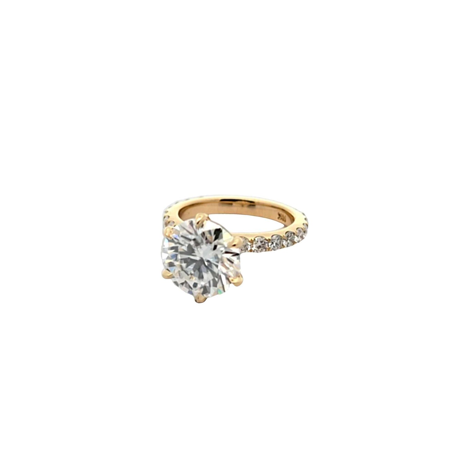 Classic Engagement Ring with 4.4ct brilliant-cut diamond in 18K yellow gold band with diamond accents