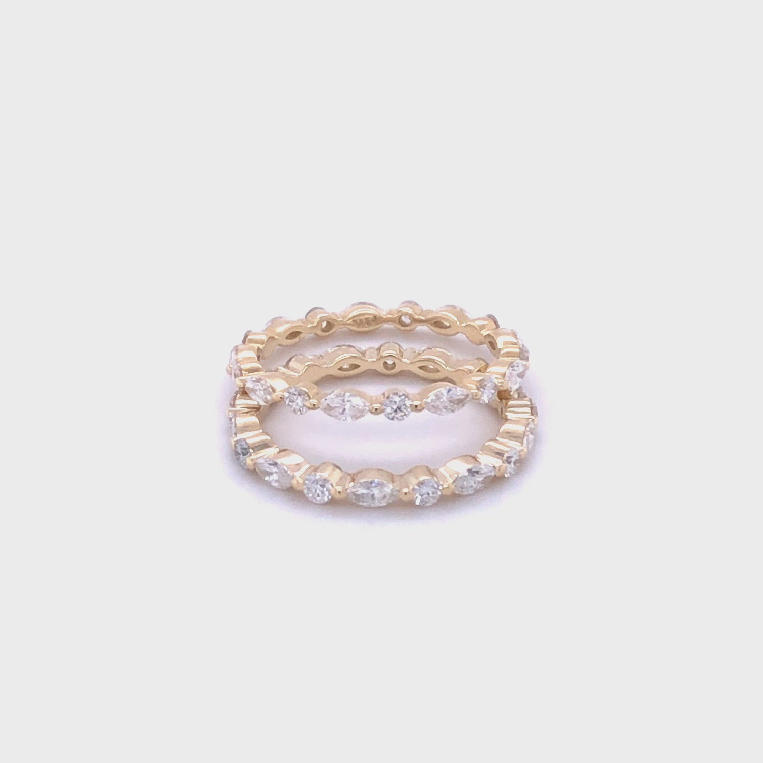 Bella wedding band