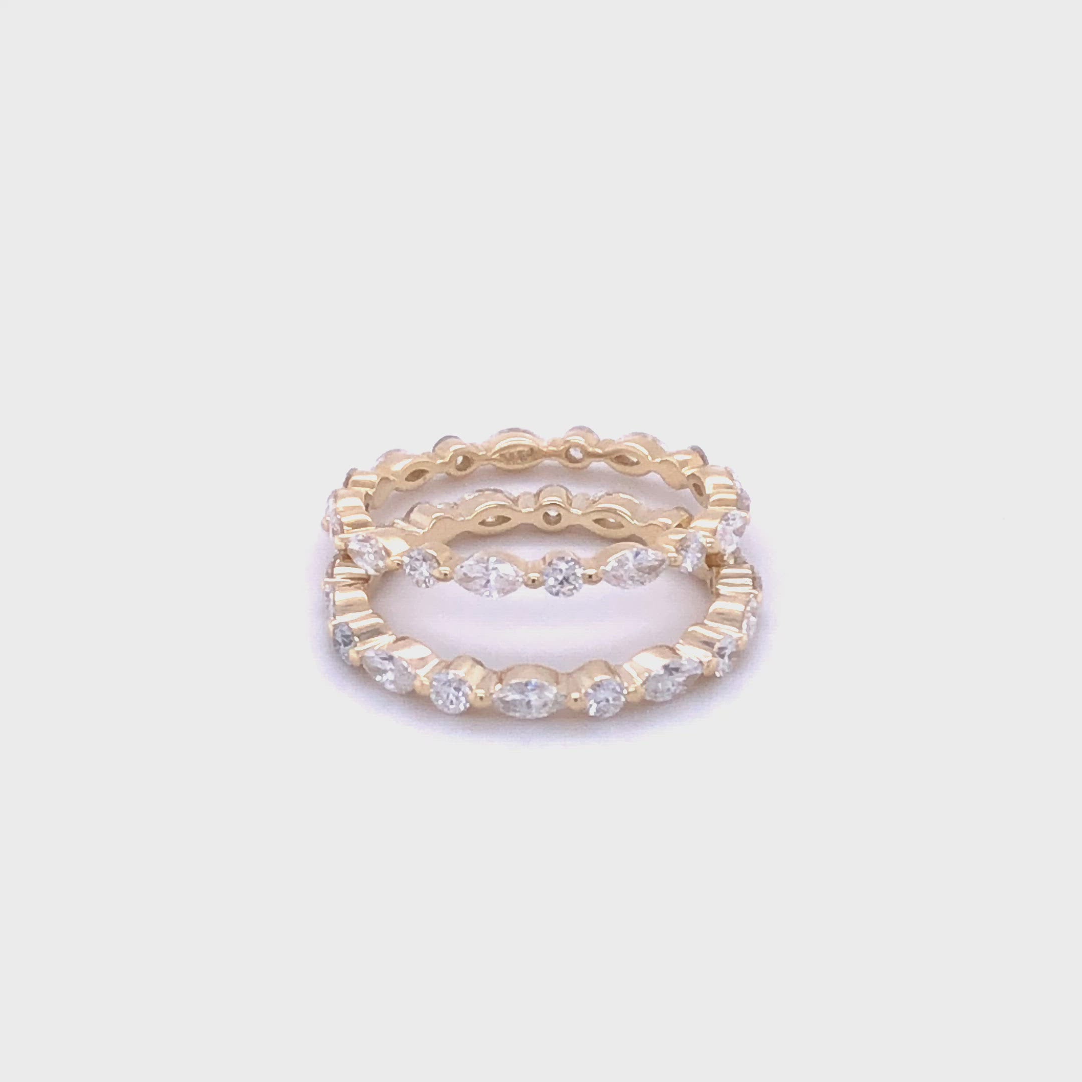 Bella wedding band