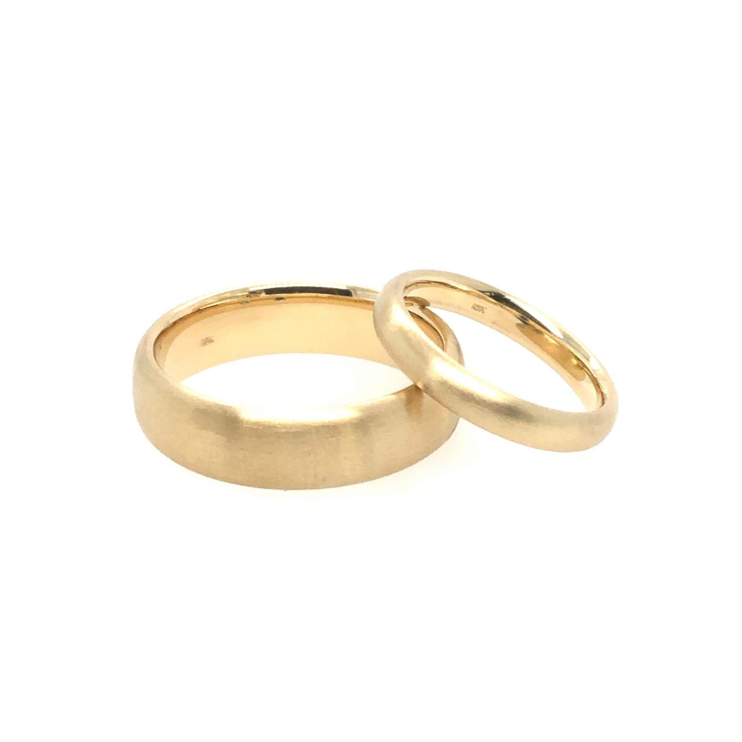 Levi Wedding Band 18K gold wedding rings with satin finish and comfort fit