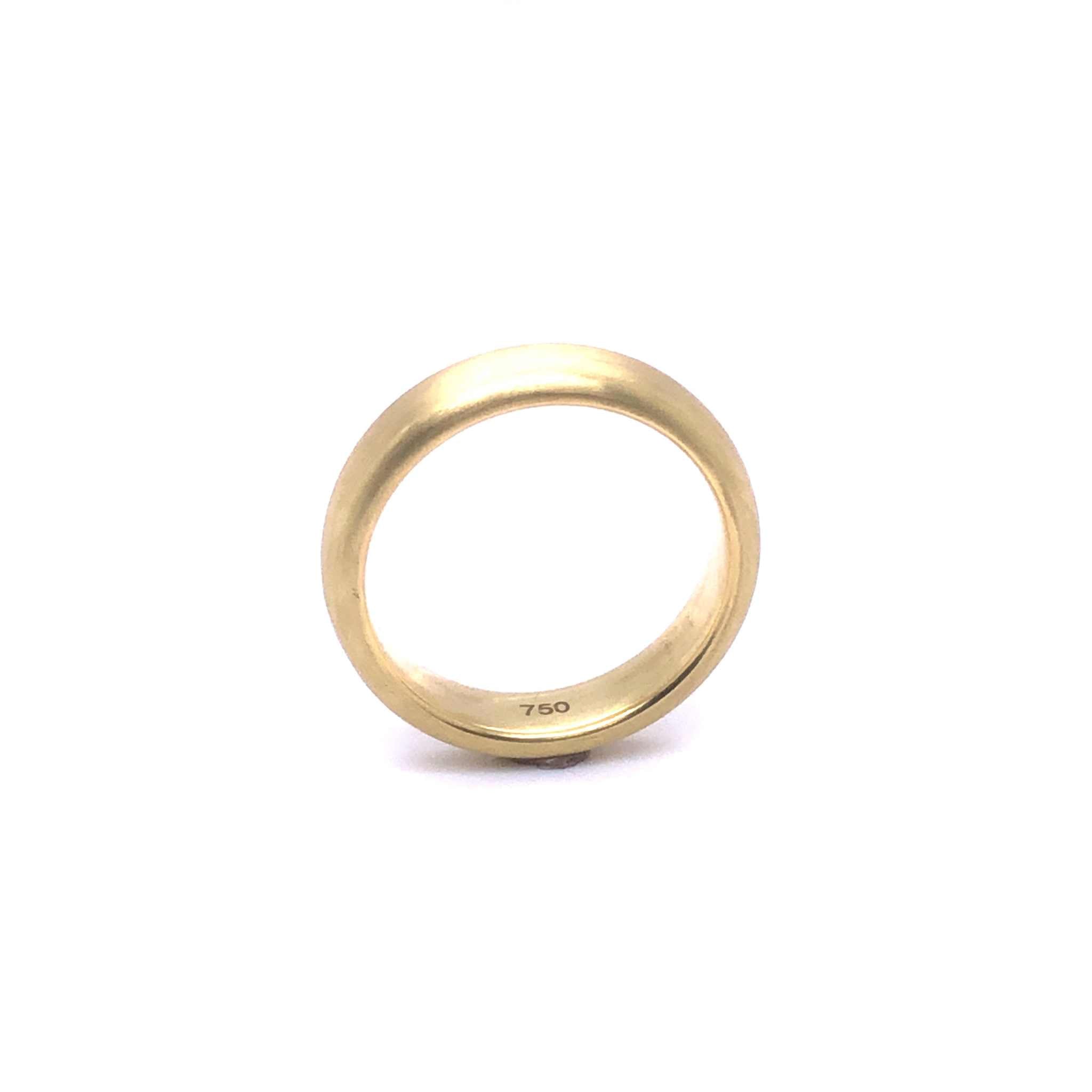 18K gold Levi Wedding Band with satin finish and 5.5mm width, comfort fit men&