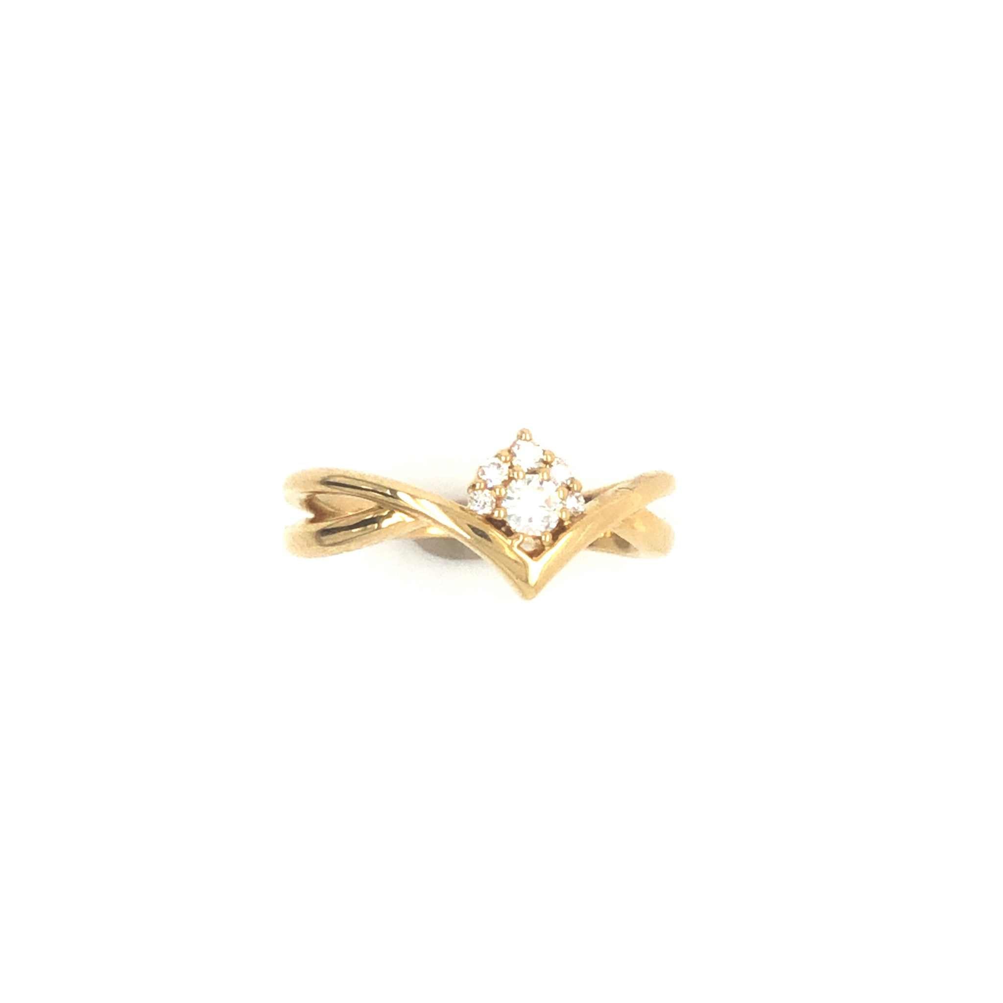Gracie Diamond Promise Ring in 18K yellow gold with 0.17-carat diamond centerpiece