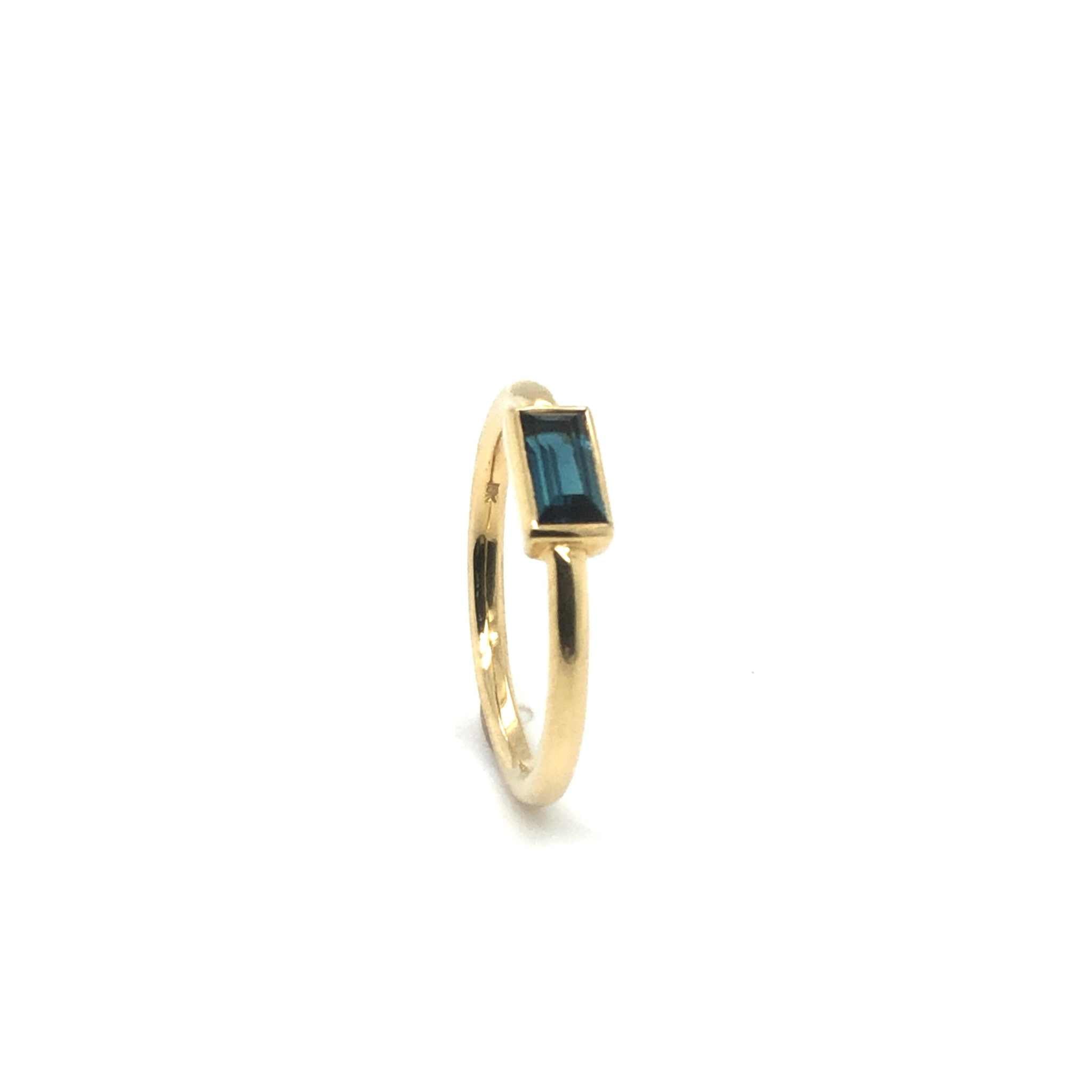 Tourmaline Solitaire Ring with 0.83ct blue tourmaline in classic gold setting